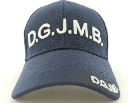 DGJMB כובע מלא עם כתיבה לבנה MP1