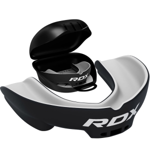 Капа RDX 3WA для дорослих з білою гумовою гумкою